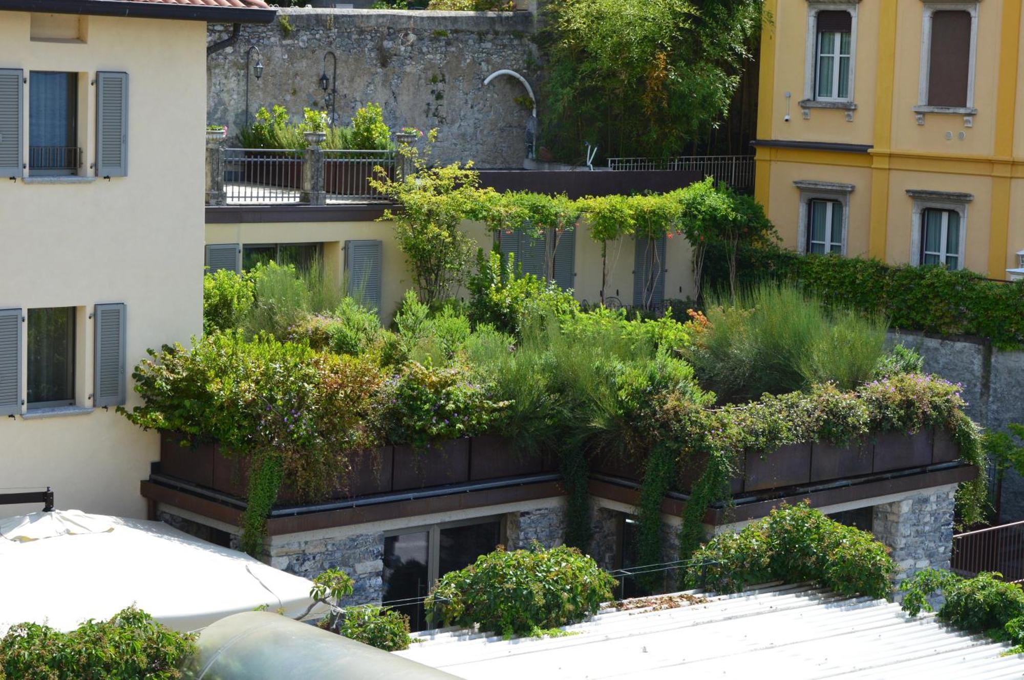 Hotel Olivedo Varenna Exterior photo